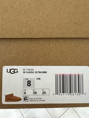 Women’s UGG Classic Ultra Mini Boots 8 thumbnail 9