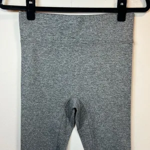 Bandier We Over Me Inversion Leggings Pants Gray Stretch Athletic Gym NEW Medium thumbnail 2