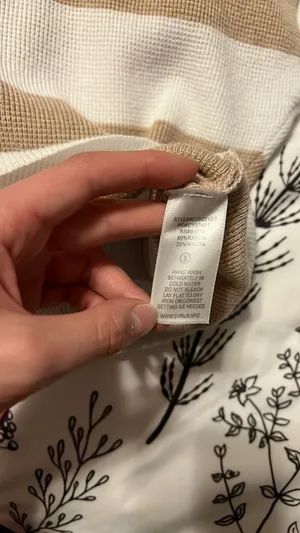Off the shoulder sweater Tan thumbnail 2