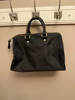 Victoria's Secret Black Satchel Top Handle Bag Gold Hardware Logo Zipper thumbnail 4