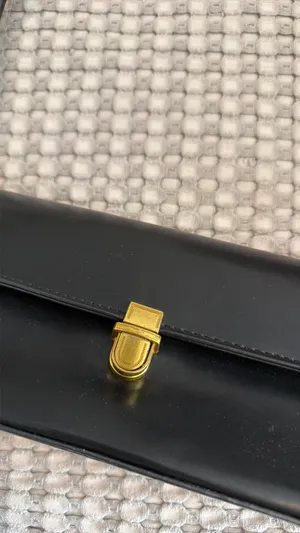 Amazon Shoulder Bag thumbnail 2