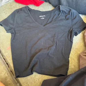 Wild Fable V-Neck Top Black Crop thumbnail 1