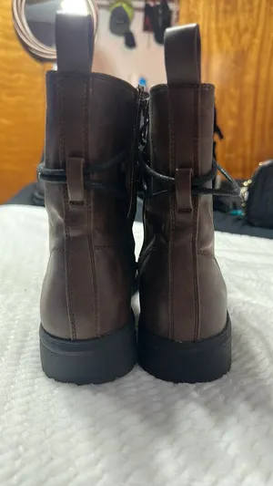 SO Boots thumbnail 2