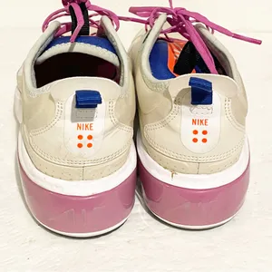 Nike‎ Size 8.5 Air Max Dia Running Shoes CI3898-200 Fossil/Hyper Crimson thumbnail 5