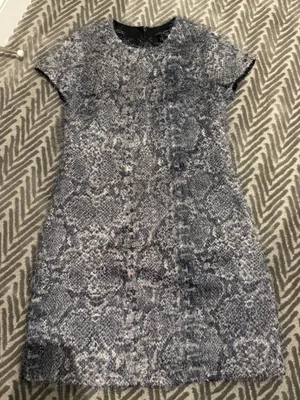 Banana Republic Gray Textured Knit Short-Sleeve Dress thumbnail 3