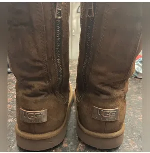UGG Boots thumbnail 4