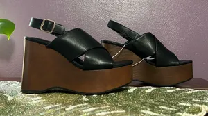 Universal Threads Y2k Naomi‎ Wood Wedge Heels size 7.5 black brown whimsy office thumbnail 1