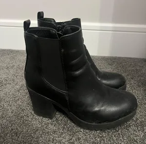 Black Heel Booties Size 7.5 thumbnail 1