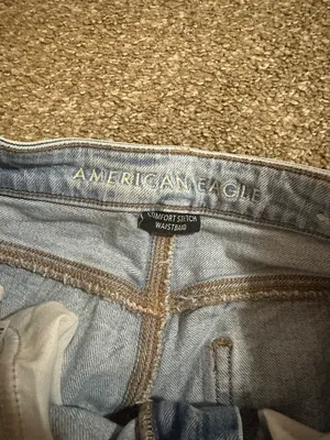 American Eagle Outfitters Distressed Jeans thumbnail 6