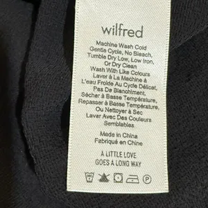 Aritzia Wilfred Macee Top Womens XS Black Peplum Blouse Lightweight Shirt Career thumbnail 5