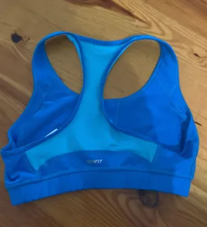 Adidas Size Small Sports Bra thumbnail 4