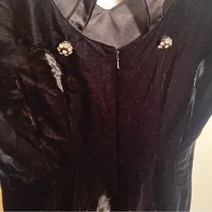 Vintage Maggy London Women's Size 8 Velvet Midi Dress Black Short Sleeve Slit thumbnail 10