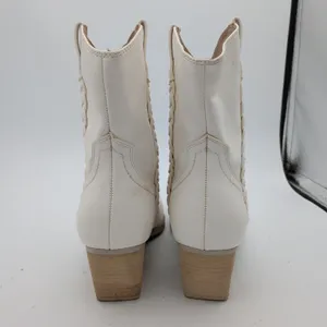 DV Dolce Vita Karyn White Western Ankle Boots Women 8.5 Braided Pointed Toe thumbnail 5