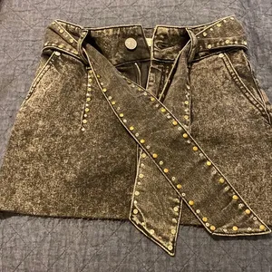 Sandro black raw hem studded mini- size 0 NWOT thumbnail 1