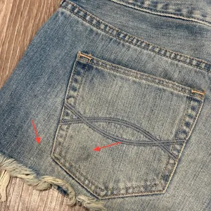 2010s‎ Abercrombie & Fitch Low Rise Distressed Denim Micro Shorts Light Wash 2 thumbnail 8