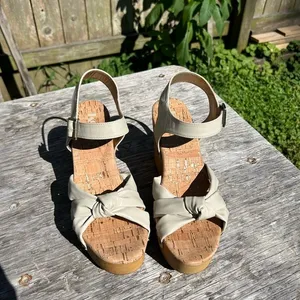 Kork-Ease Women's Dawson Wedge Platform Sandals Off White Size 9‎ thumbnail 3