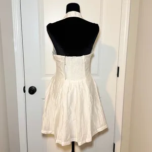 NEW Socialite Women White Halter Mini Dress Linen Blend Size M Cottage Chic thumbnail 4