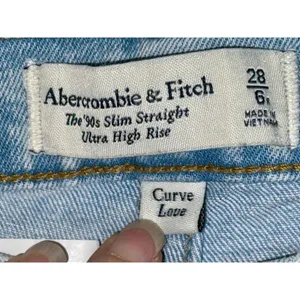 Abercrombie & Fitch Curve Love 90s Slim Straight Ultra High Rise Jeans Size 28 6 thumbnail 3