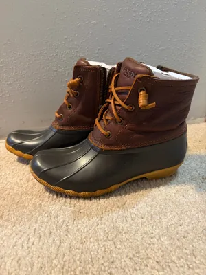 Leather brown and black sperry duck boots thumbnail 2