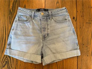 Hollister High Rise Mom 3" Denim Shorts, Size 24 thumbnail 1