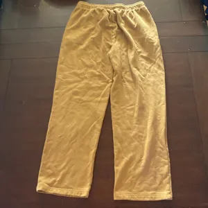 Alo Yoga Burnt Orange Sweatpants thumbnail 2