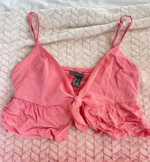 Forever 21 Pink Crop Top thumbnail 3