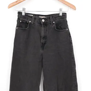 Levi's Balloon Leg Jeans Womens 25 Black Dark Wash Denim Relaxed Fit Tapered Leg thumbnail 4