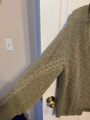American Eagle Outfitters Sweater thumbnail 5