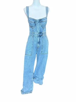 Lulus Denim Jumpsuit Sz Medium NWT Light Wash Date Night Out Brunch Bustier Fall thumbnail 3