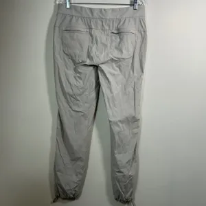 Athleta‎ Trekkie Hike Pant Womens 12 Light Gray Adjustable Leg Outdoor Hiking thumbnail 2