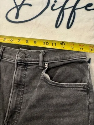Express Black Cropped High-Waisted Wide-Leg Jeans, Size 10 thumbnail 6