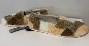 NWT TOMS Alpargata Faux Shearling Flats – Women’s Size 7.5 thumbnail 1