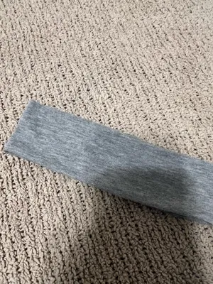 Grey headband with stretchy material #fitness #workout thumbnail 2