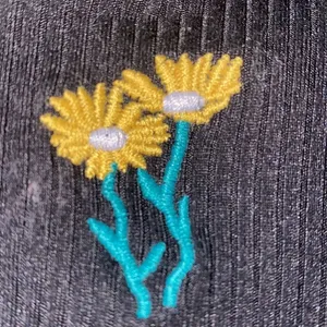 ✨ Sunflower Embroidered Crop Tank Top✨ thumbnail 7
