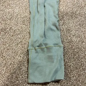 Skims Women's Green and Blue Leggings thumbnail 2
