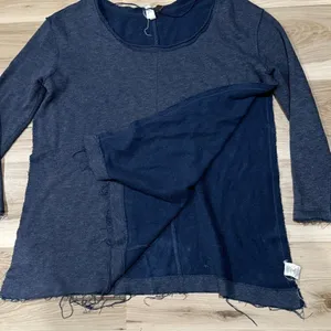 Free People We The Free Blue Open Sided Long Sleeve Top Shirt Women’s Small thumbnail 4