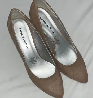 Cityclassified Women's Tan faux suede Heels thumbnail 1