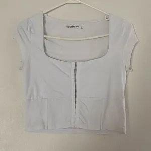 Abercrombie & Fitch White Crop Top Hook & Eye Front Soft A&F Collection Fitted T thumbnail 2