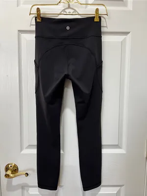 Lululemon Invigorate High-Rise Legging Pants Crop 23" Size 4 Black thumbnail 2