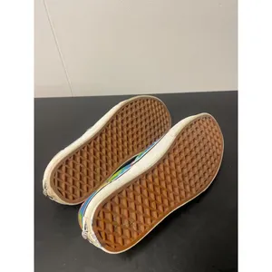 Vans Women's Tie Dye Slip On Sneakers Size W-7 M-5.5 SKU 2078 thumbnail 5
