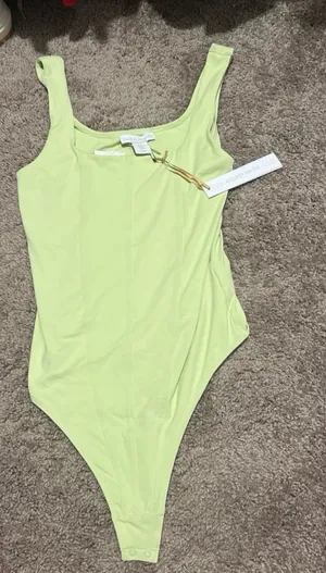 House of Harlow bodysuit size medium thumbnail 1