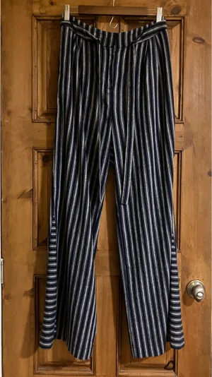 Laundry by Shelli Segal Navy & White Striped Wide Leg Pants thumbnail 2