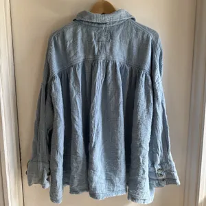 Free People We The Free Small Cardiff Top Button Oversized Blue Euc Spring READ thumbnail 8