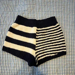 Free people beach shorts thumbnail 2