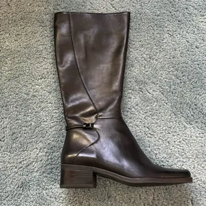 Naturalizer BNWOT knee high black leather boots. Never worn. With box. Size 7. thumbnail 2