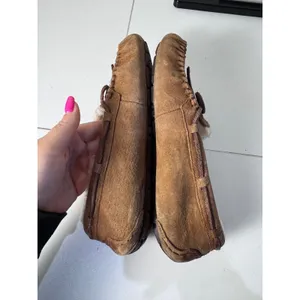 UGG Ansley Moccasin Slippers Women Size 10 Brown Suede Shearling Minimalist‎ thumbnail 5