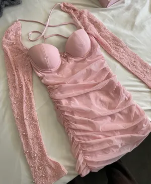 Dress thumbnail 4
