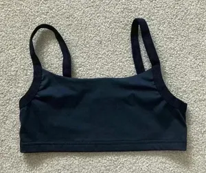 ⭐️ Black sports bra thumbnail 1