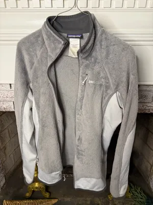 Patagonia Women's Medium Full Zip Fleece Jacket Gray White Hiking Outdoor thumbnail 1