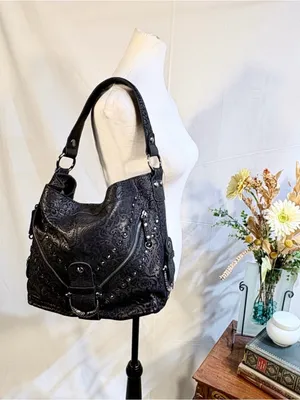 ♨️NWT Patricia Nash Lancaster Tooled Leather Studded Western Buckle Tote Bag❤️ thumbnail 2